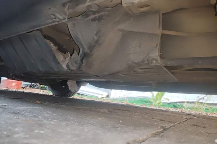 Used Honda CR-V 2016 2.0L two-wheel drive Urban Edition Chassis Rear Left