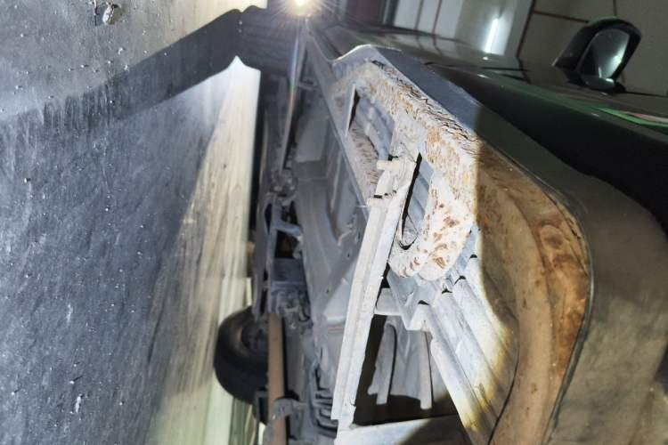 Used Honda CR-V 2016 2.0L two-wheel drive Urban Edition Chassis Rear Left