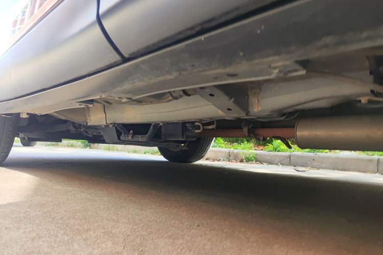 Used Honda CR-V 2016 2.0L two-wheel drive Urban Edition Chassis Rear Left