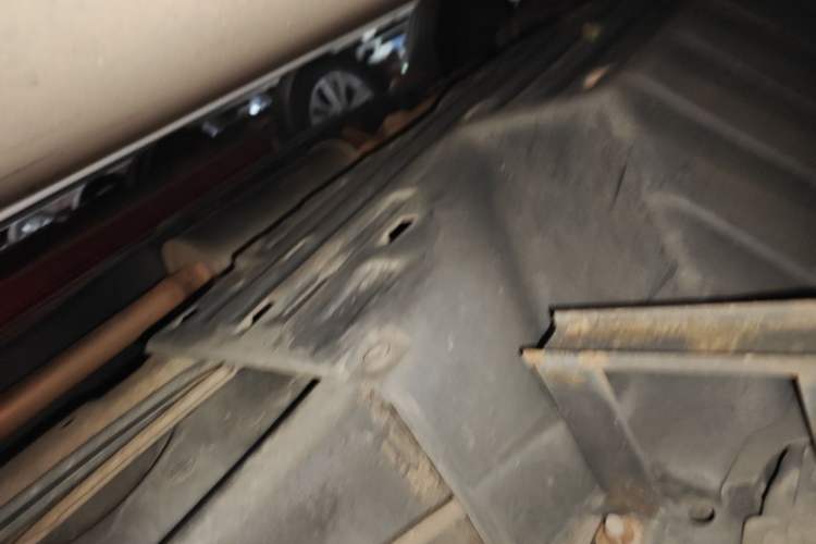 Used Honda CR-V 2016 2.0L two-wheel drive Urban Edition Chassis Rear Left