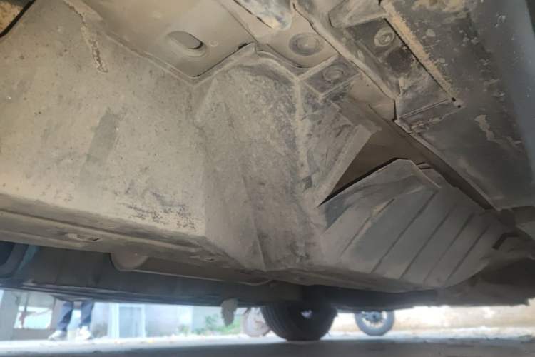 Used Honda CR-V 2016 2.0L two-wheel drive Urban Edition Chassis Rear Right