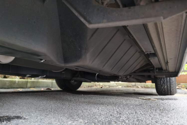 Used Honda CR-V 2016 2.0L two-wheel drive Urban Edition Chassis Rear Right