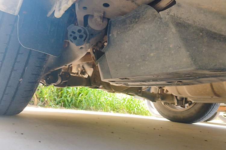 Used Honda CR-V 2016 2.0L two-wheel drive Urban Edition Chassis Rear Right