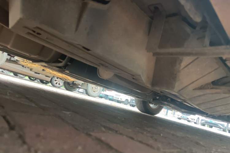 Used Honda CR-V 2016 2.0L two-wheel drive Urban Edition Chassis Rear Right