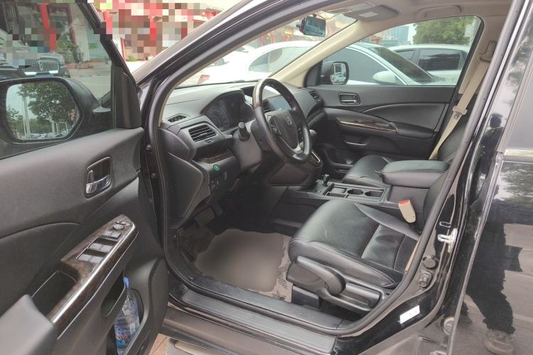 Used Honda CR-V 2016 2.0L two-wheel drive Urban Edition Driver Seat