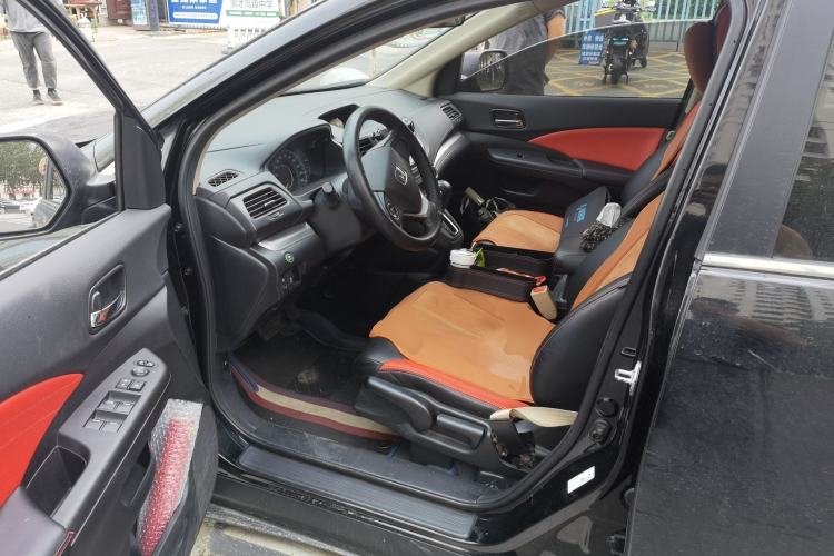 Used Honda CR-V 2016 2.0L two-wheel drive Urban Edition Driver Seat