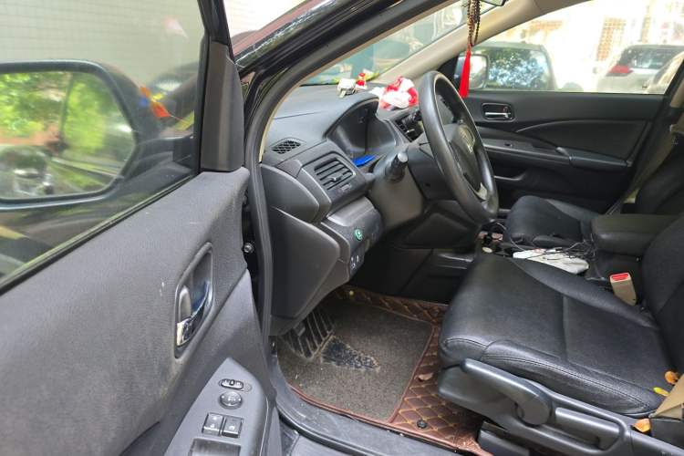 Used Honda CR-V 2016 2.0L Two-Wheel Drive Classic Edition Driver Seat
