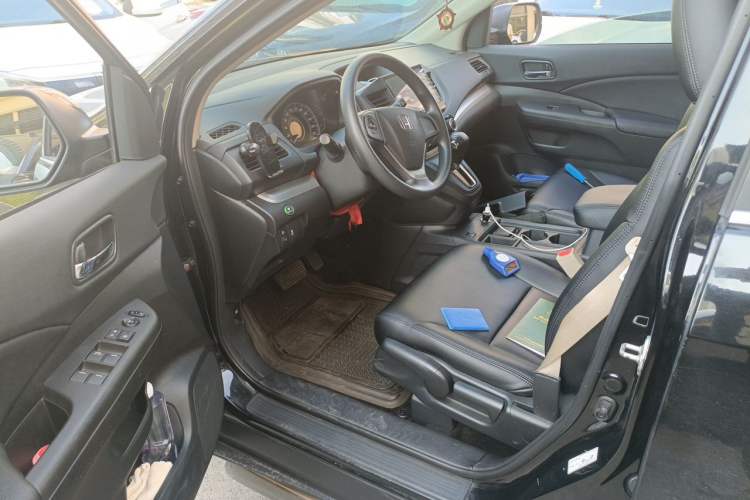 Used Honda CR-V 2016 2.0L Two-Wheel Drive Classic Edition Driver Seat