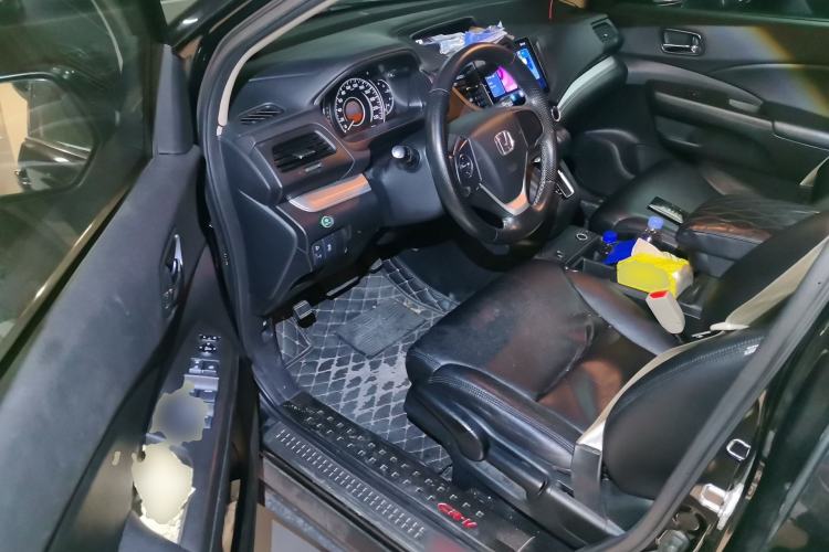 Used Honda CR-V 2016 2.0L two-wheel drive Urban Edition Driver Seat