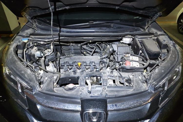 Used Honda CR-V 2016 2.0L Two-Wheel Drive Classic Edition Engine Bay