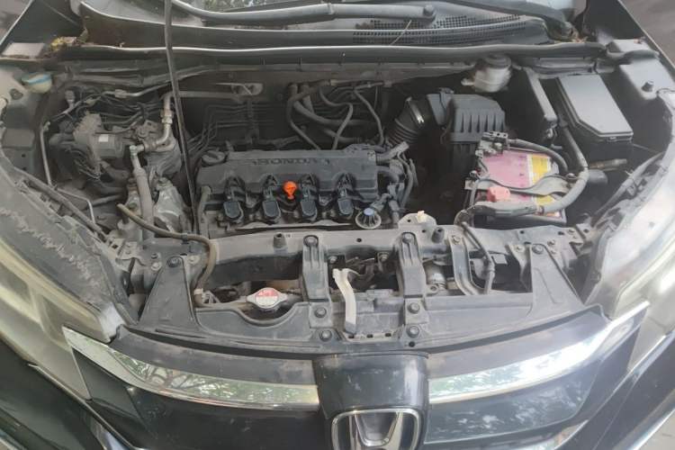 Used Honda CR-V 2016 2.0L two-wheel drive Urban Edition Engine Bay