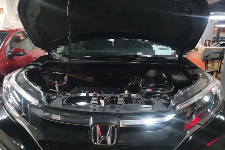 Used Honda CR-V 2016 2.0L Two-Wheel Drive Classic Edition Engine Bay