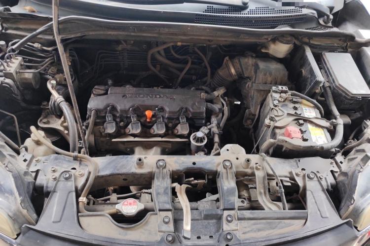 Used Honda CR-V 2016 2.0L Two-Wheel Drive Classic Edition Engine Bay