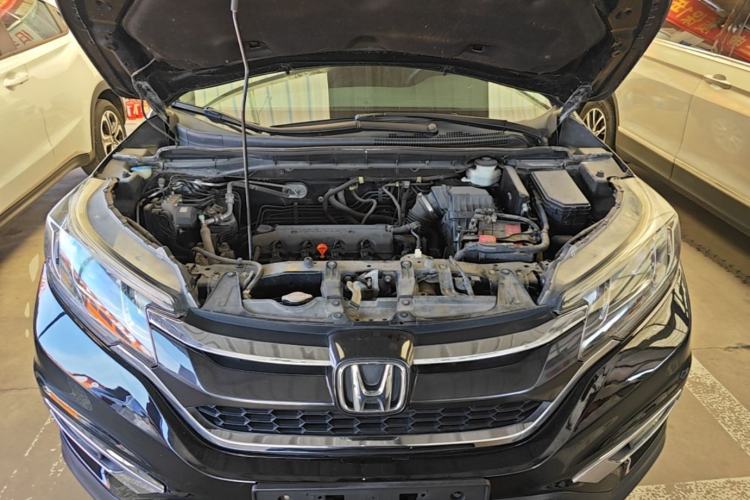 Used Honda CR-V 2016 2.0L two-wheel drive Urban Edition Engine Bay