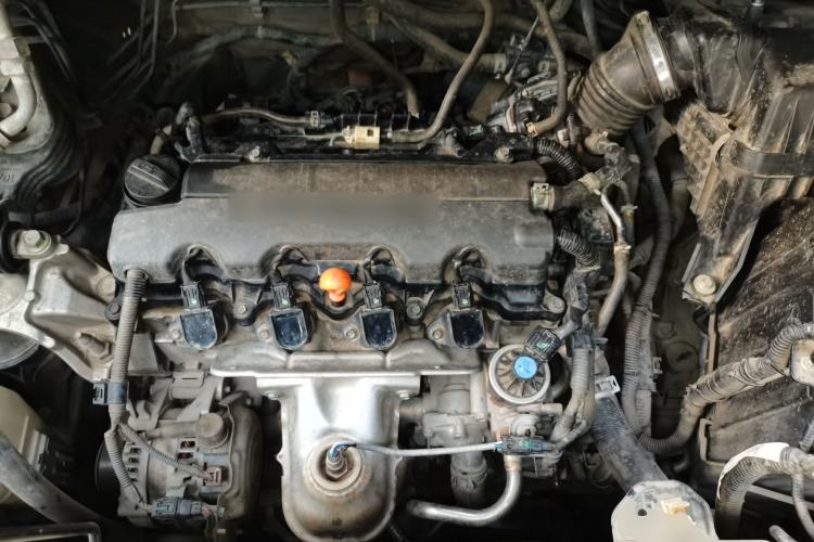 Used Honda CR-V 2016 2.0L two-wheel drive Urban Edition Engine Bay
