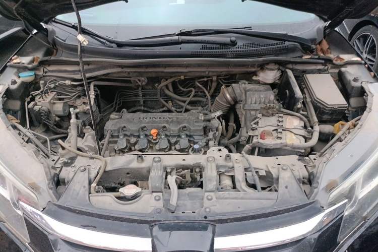 Used Honda CR-V 2016 2.0L two-wheel drive Urban Edition Engine Bay