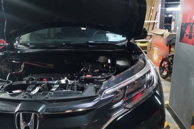 Used Honda CR-V 2016 2.0L Two-Wheel Drive Classic Edition Engine Bay Left