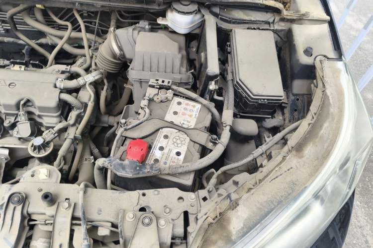 Used Honda CR-V 2016 2.0L Two-Wheel Drive Classic Edition Engine Bay Left