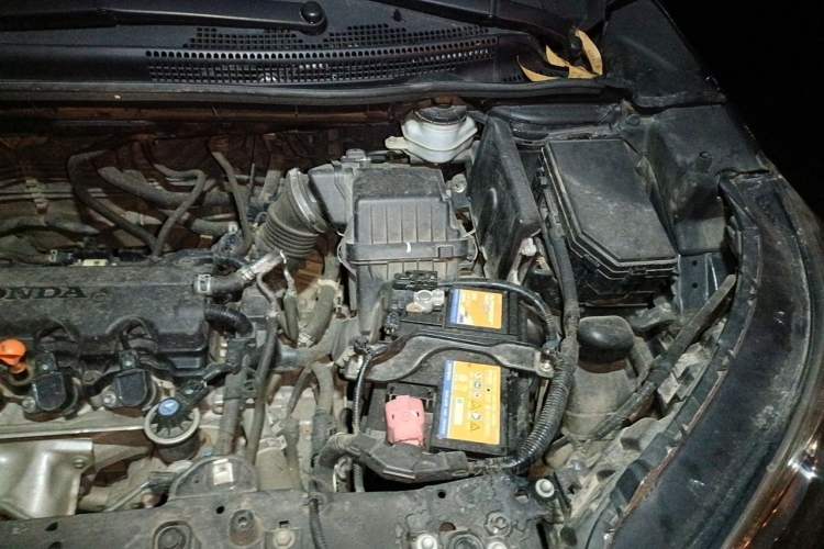 Used Honda CR-V 2016 2.0L Two-Wheel Drive Classic Edition Engine Bay Left
