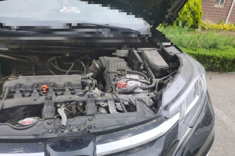 Used Honda CR-V 2016 2.0L Two-Wheel Drive Classic Edition Engine Bay Left