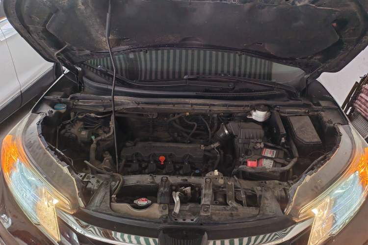 Used Honda CR-V 2016 2.0L Two-Wheel Drive Classic Edition Engine Bay