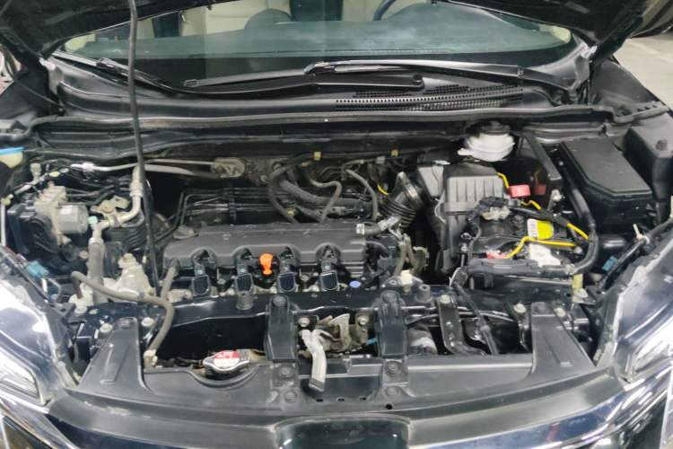 Used Honda CR-V 2016 2.0L Two-Wheel Drive Classic Edition Engine Bay
