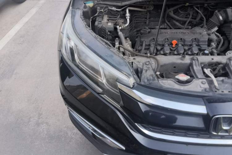 Used Honda CR-V 2016 2.0L Two-Wheel Drive Classic Edition Engine Bay Right