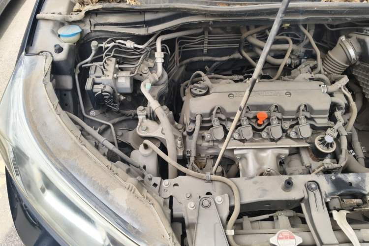 Used Honda CR-V 2016 2.0L Two-Wheel Drive Classic Edition Engine Bay Right