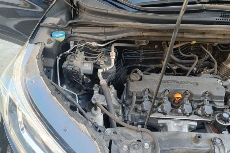 Used Honda CR-V 2016 2.0L Two-Wheel Drive Classic Edition Engine Bay Right