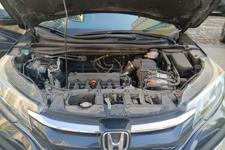 Used Honda CR-V 2016 2.0L Two-Wheel Drive Classic Edition Engine Bay