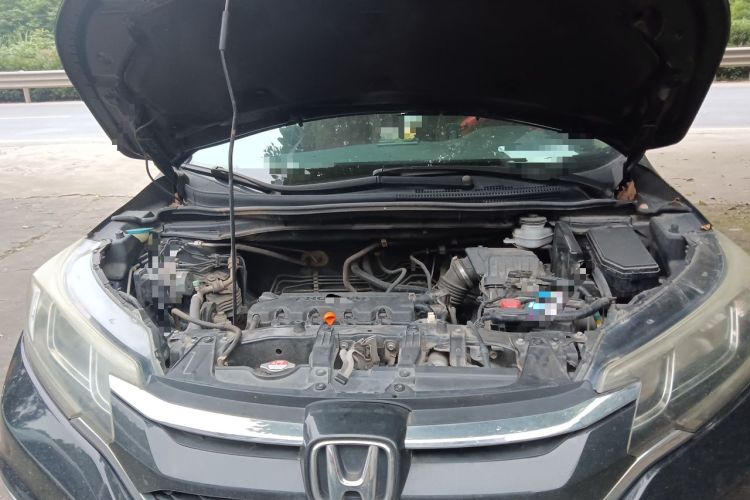 Used Honda CR-V 2016 2.0L two-wheel drive Urban Edition Engine Bay