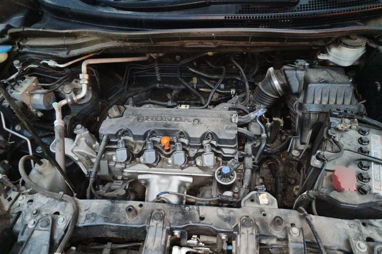 Used Honda CR-V 2016 2.0L two-wheel drive Urban Edition Engine Bay