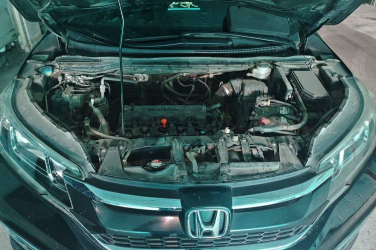 Used Honda CR-V 2016 2.0L Two-Wheel Drive Classic Edition Engine Bay