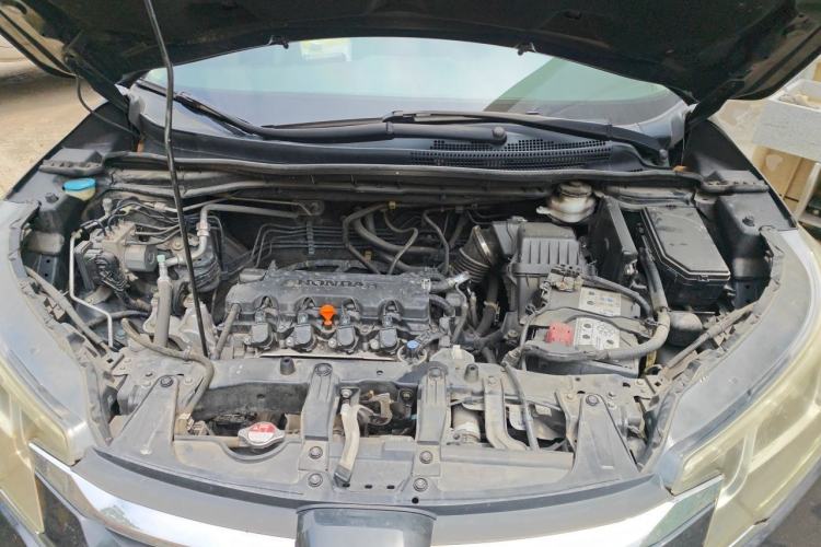 Used Honda CR-V 2016 2.0L two-wheel drive Urban Edition Engine Bay