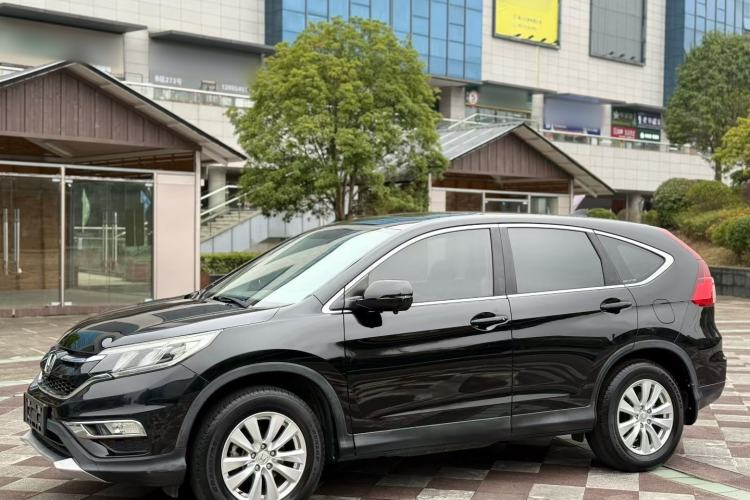 Used Honda CR-V 2016 2.0L two-wheel drive Urban Edition Exterior 1