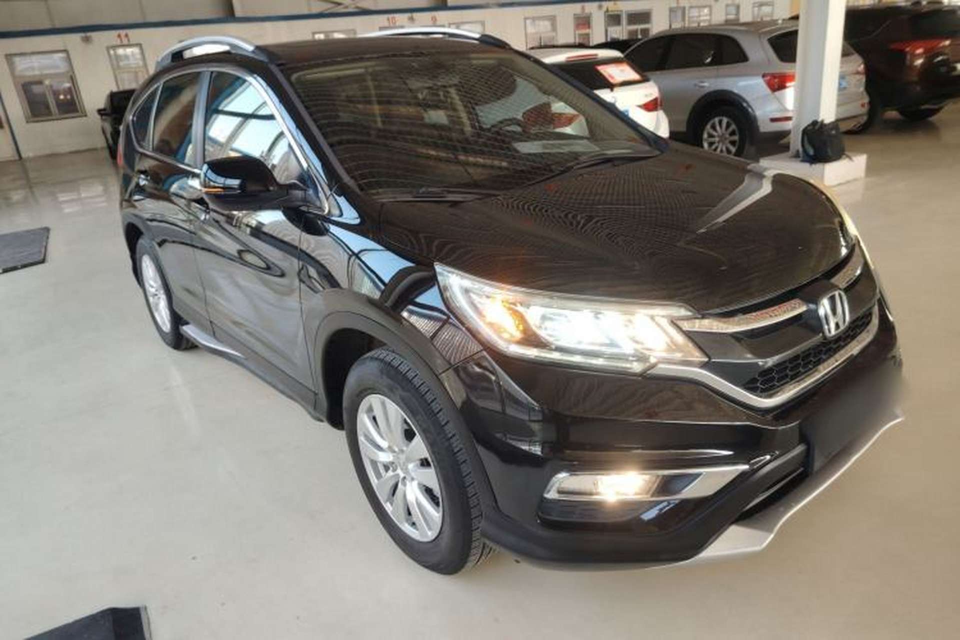 Used Honda CR-V 2016 2.0L two-wheel drive Urban Edition Exterior 1