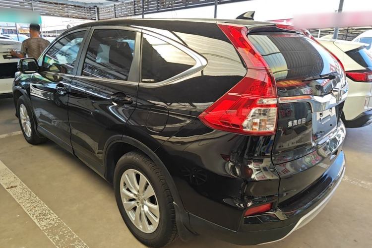 Used Honda CR-V 2016 2.0L two-wheel drive Urban Edition Exterior 2