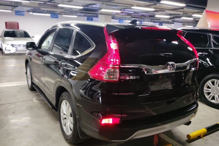 Used Honda CR-V 2016 2.0L Two-Wheel Drive Classic Edition Exterior 2