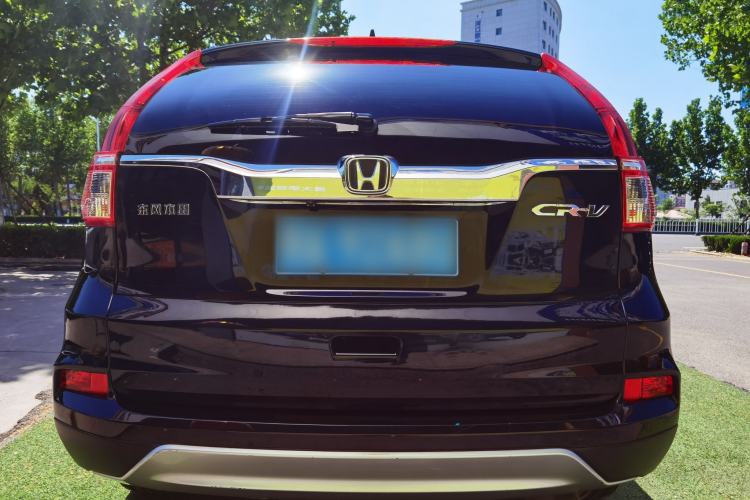 Used Honda CR-V 2016 2.0L two-wheel drive Urban Edition Exterior 3