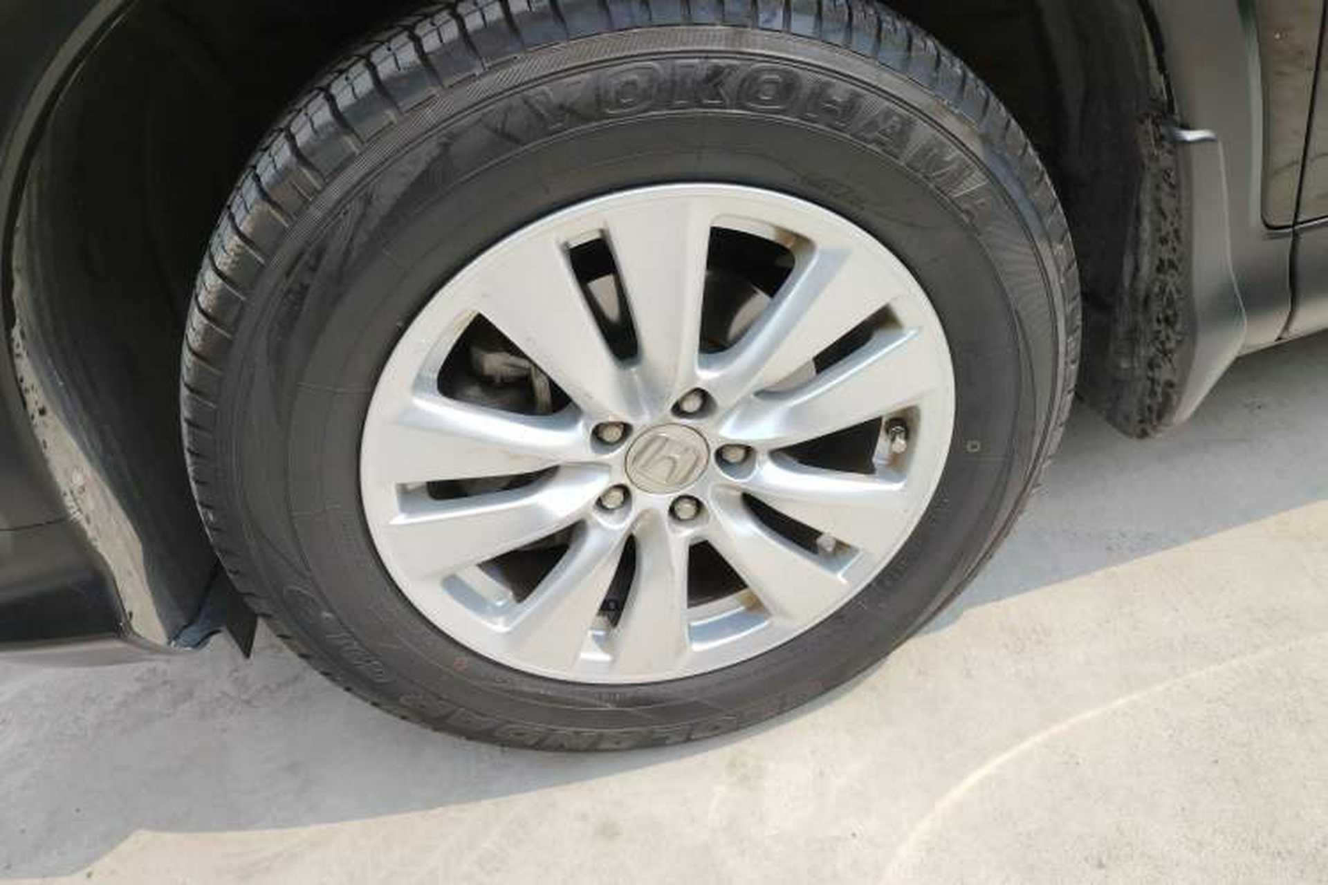 Used Honda CR-V 2016 2.0L Two-Wheel Drive Classic Edition Exterior 4