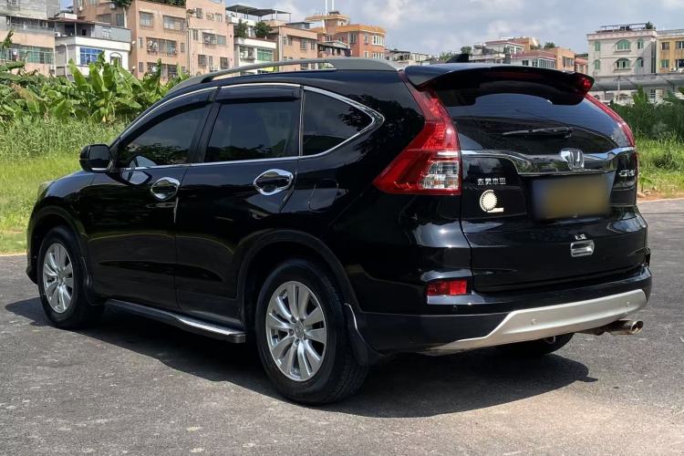 Used Honda CR-V 2016 2.0L two-wheel drive Urban Edition Exterior 5