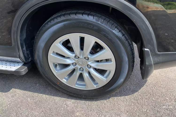 Used Honda CR-V 2016 2.0L two-wheel drive Urban Edition Exterior 6