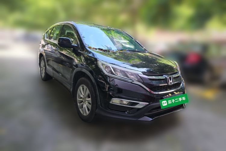 Used Honda CR-V 2016 2.0L Two-Wheel Drive Classic Edition Front Right 45 Deg
