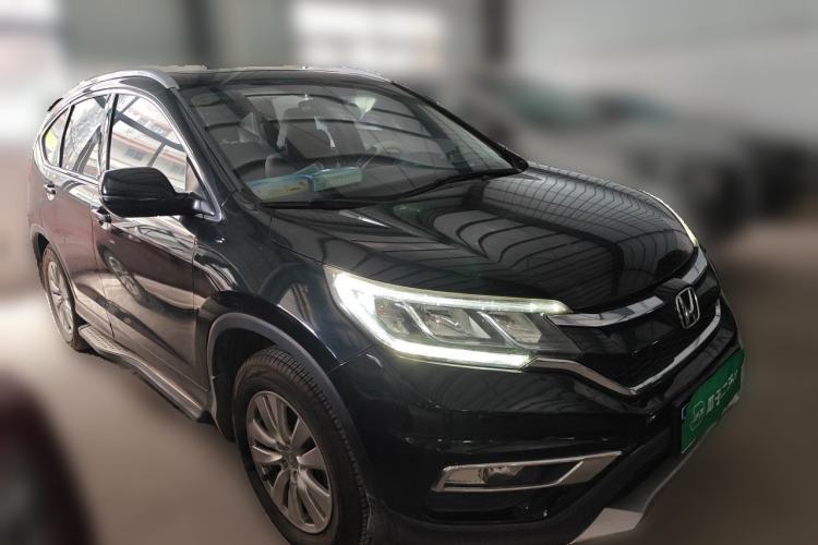 Used Honda CR-V 2016 2.0L two-wheel drive Urban Edition Front Right 45 Deg