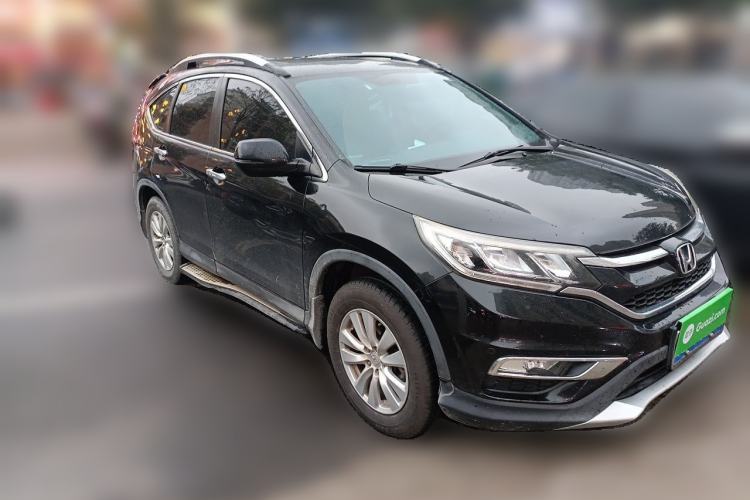 Used Honda CR-V 2016 2.0L two-wheel drive Urban Edition Front Right 45 Deg