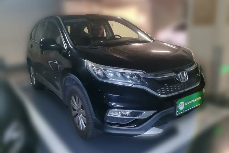 Used Honda CR-V 2016 2.0L two-wheel drive Urban Edition Front Right 45 Deg