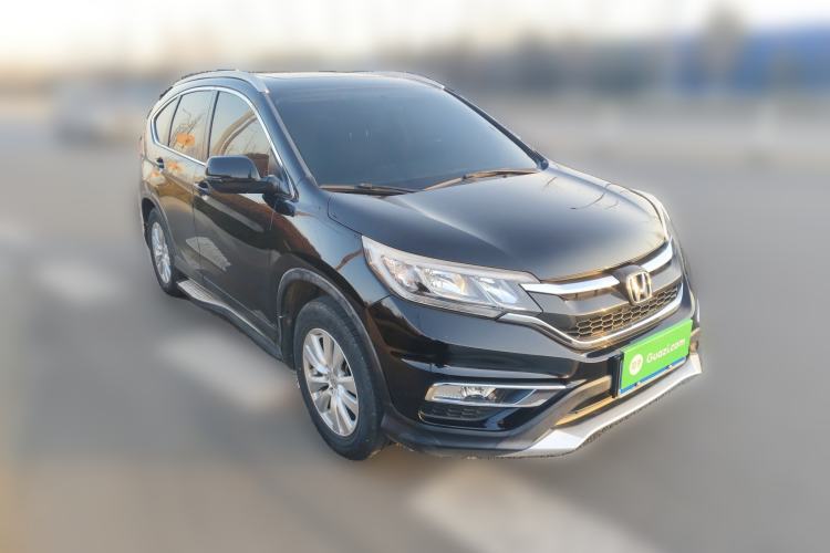 Used Honda CR-V 2016 2.0L two-wheel drive Urban Edition Front Right 45 Deg