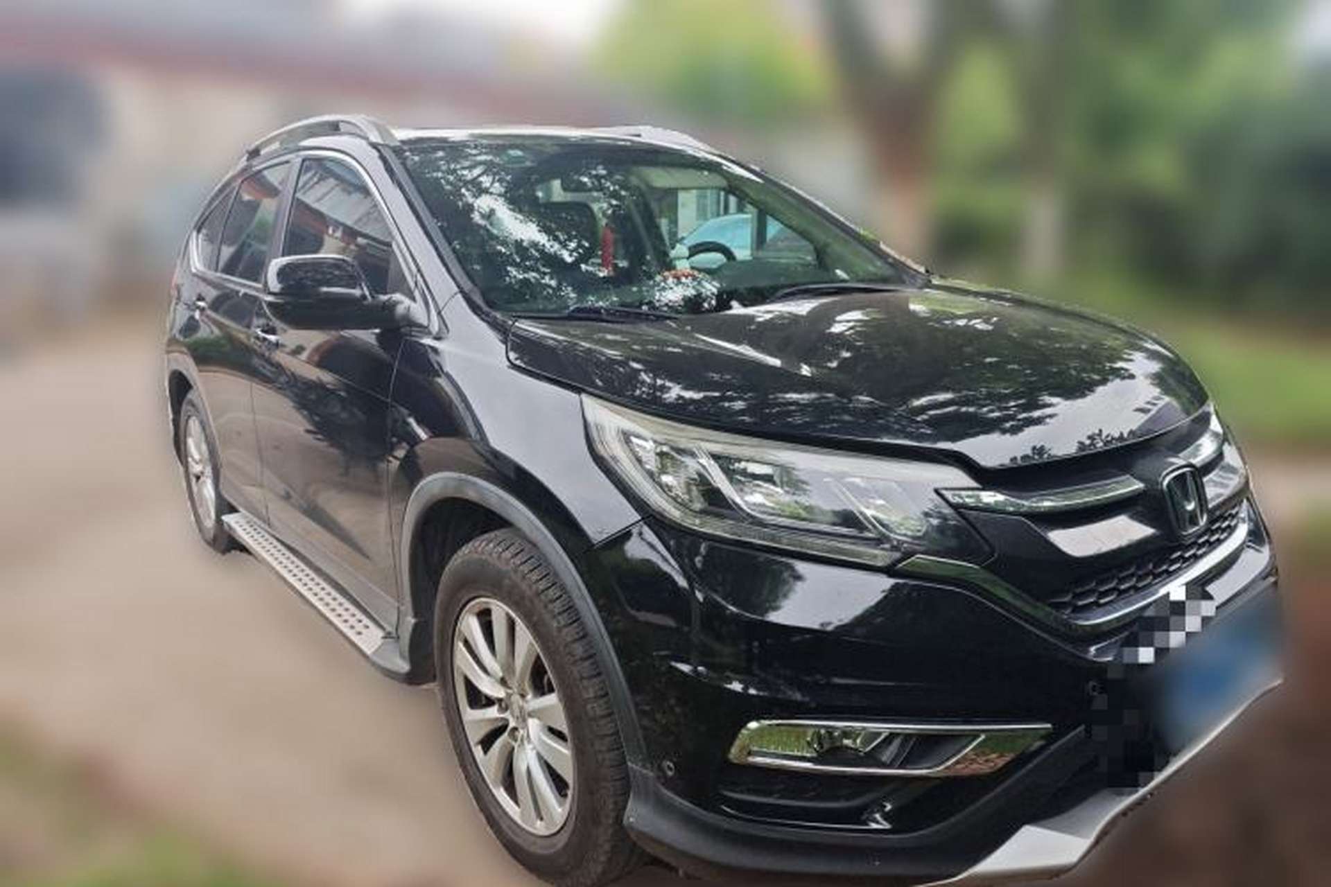 Used Honda CR-V 2016 2.0L two-wheel drive Urban Edition Front Right 45 Deg