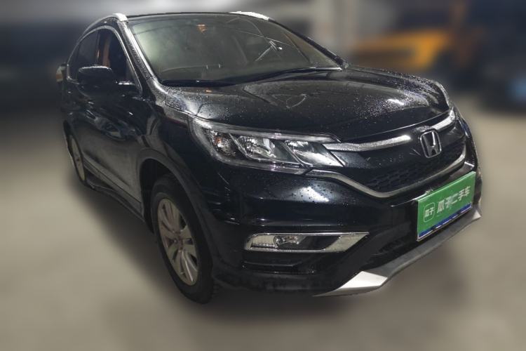 Used Honda CR-V 2016 2.0L two-wheel drive Urban Edition Front Right 45 Deg