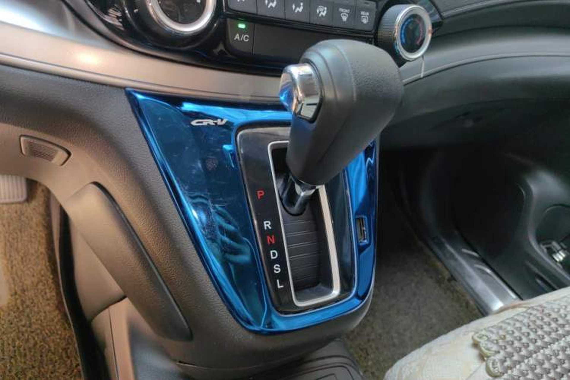 Used Honda CR-V 2016 2.0L Two-Wheel Drive Classic Edition Gear Lever